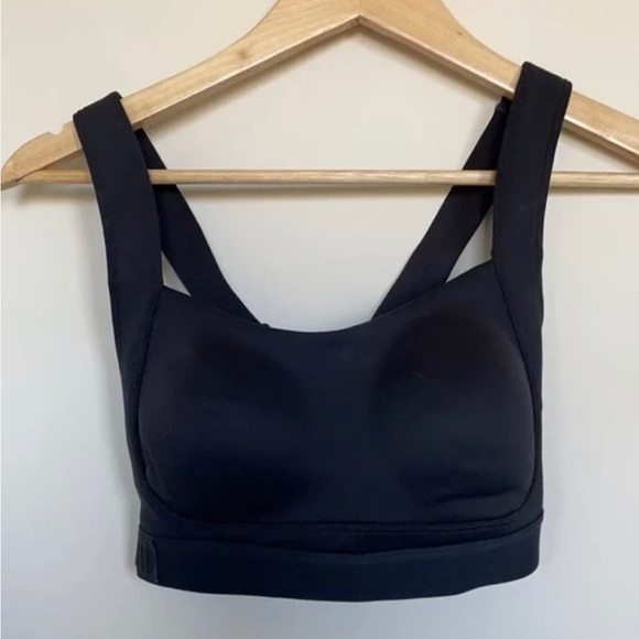 NEW WITH TAGS Free Movement Make A Move Sports Bra size Medium - Picture 3 of 4